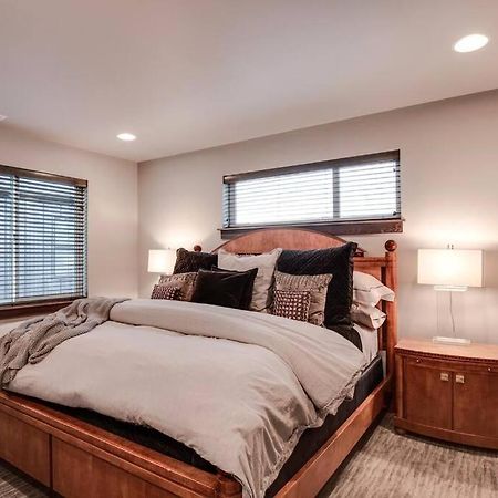 Luxury Townhome On The Park With Bridger Mtn Views Bozeman Exterior foto