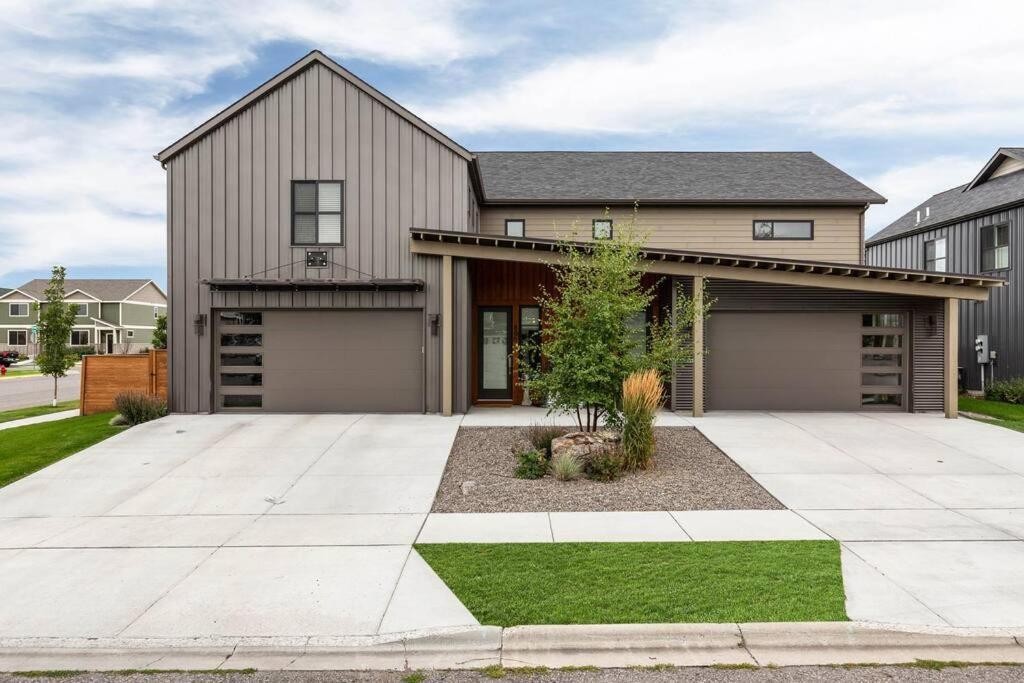 Luxury Townhome On The Park With Bridger Mtn Views Bozeman Exterior foto